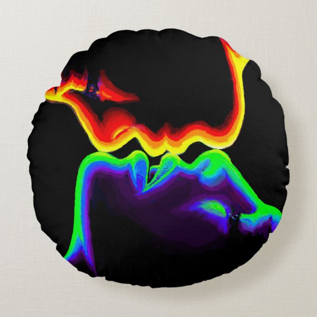 The kiss round cushion (Front)