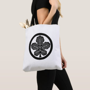 The leaves of the Marunouchi Kaji Tote Bag
