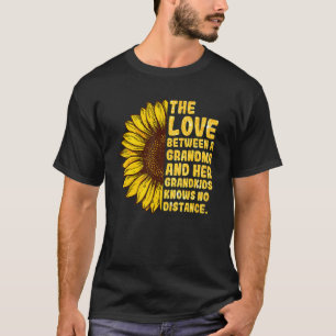 The Love Between Grandma And Her Grandkids Knows N T-Shirt