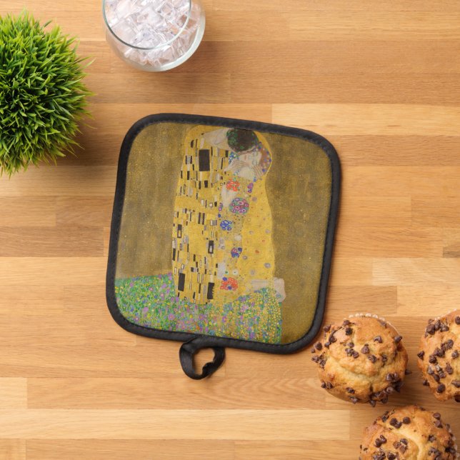 The Lovers Kissing Embrace by Gustav Klimt Pot Holder (Top Down)