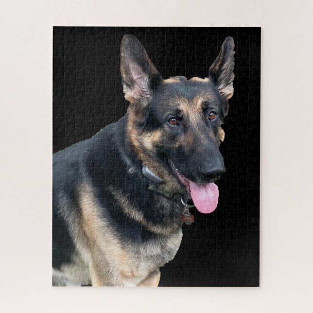 THE MAJESTIC GERMAN SHEPHERD  JIGSAW PUZZLE (Vertical)
