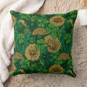 The meadow in green and yellow cushion