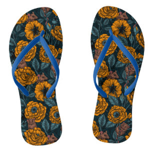 The mice party in orange and blue jandals