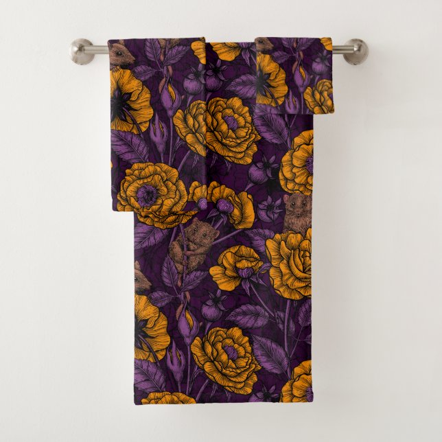 The mice party in orange and violet bath towel set (Insitu)