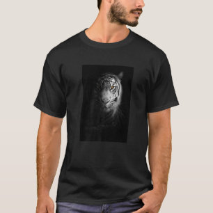The Mountain White Tigers of Bengal Illustration G T-Shirt