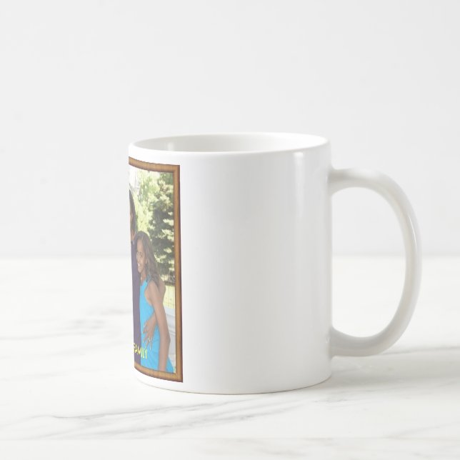 THE OBAMA FAMILY COFFEE MUG (Right)