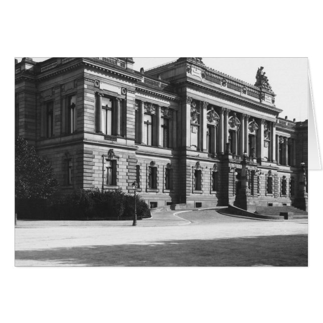 The Palace of the regional delegation (Front Horizontal)