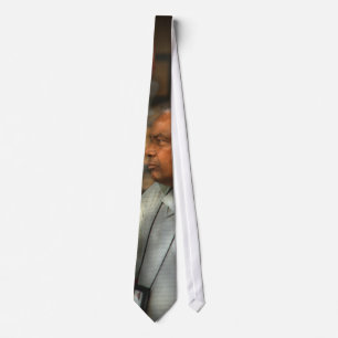 The Pretzel Vendor Tie