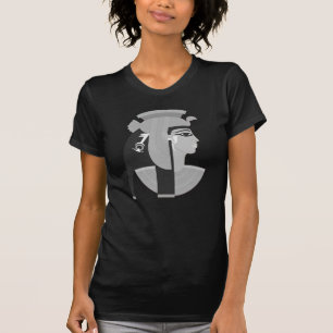 The Queen الملكة T-Shirt