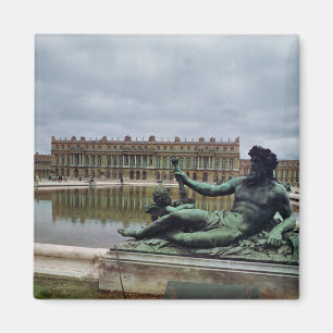 The Rhone, fountain by Jean-Baptiste Tuby Magnet