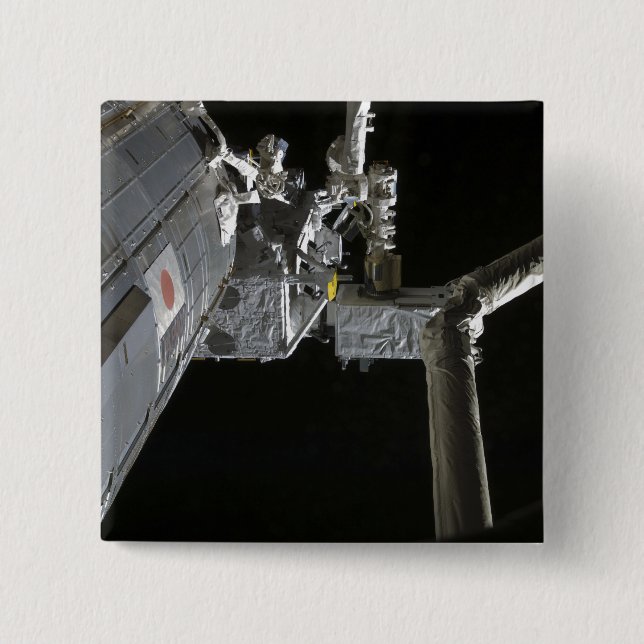 The robotic arm of the Japanese Experiment Modu 15 Cm Square Badge (Front)