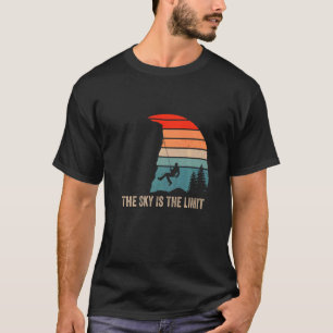 The Sky Is The Limit Retro Rock Climbing Vintage C T-Shirt