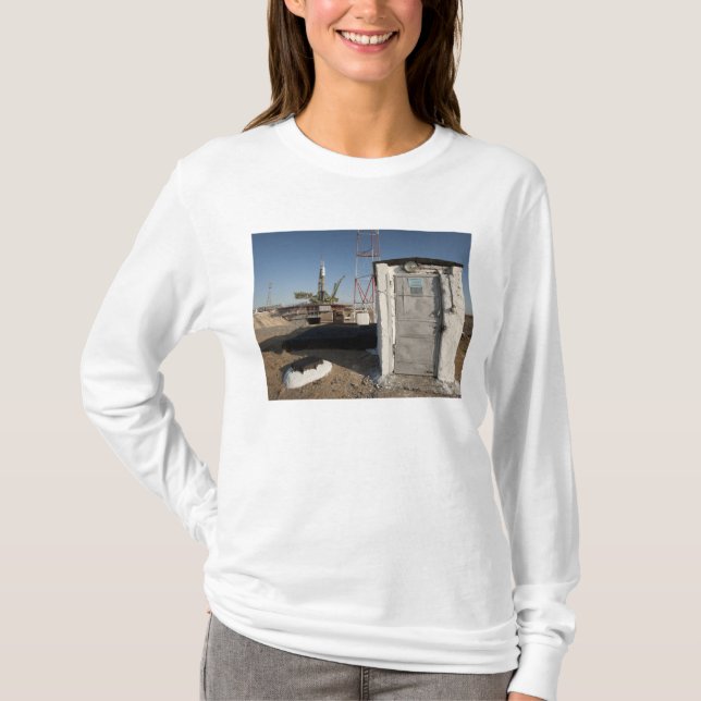 The Soyuz rocket shortly after arrival 2 T-Shirt (Front)