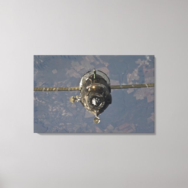 The Soyuz TMA-19 spacecraft 3 Canvas Print (Front)