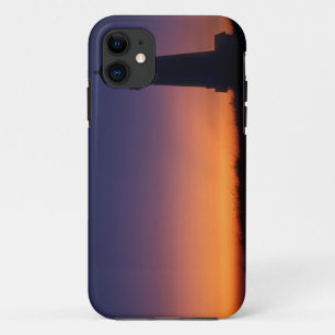 The sun ball drops down on the colourful horizon Case-Mate iPhone case