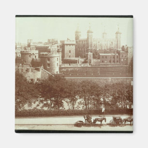 The Tower of London (sepia photo) Magnet