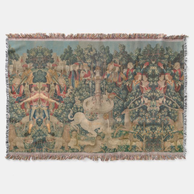 The Unicorn is Found – The Hunt of the Unicorn Throw Blanket (Front)