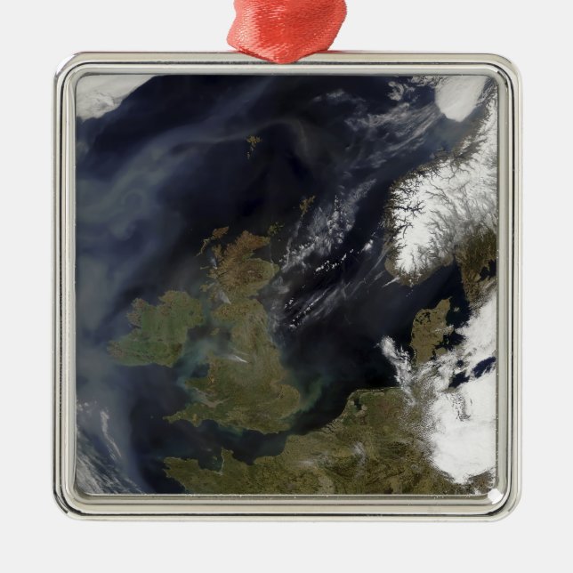 The United Kingdom and the Republic of Ireland Metal Tree Decoration (Front)