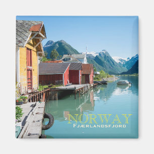 The village of Fjærland, Norway square text magne Magnet