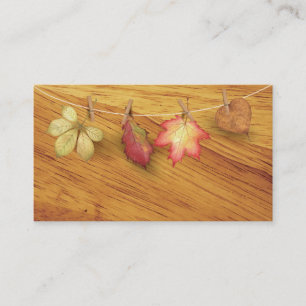 The wooden sign is elegant名刺 business card