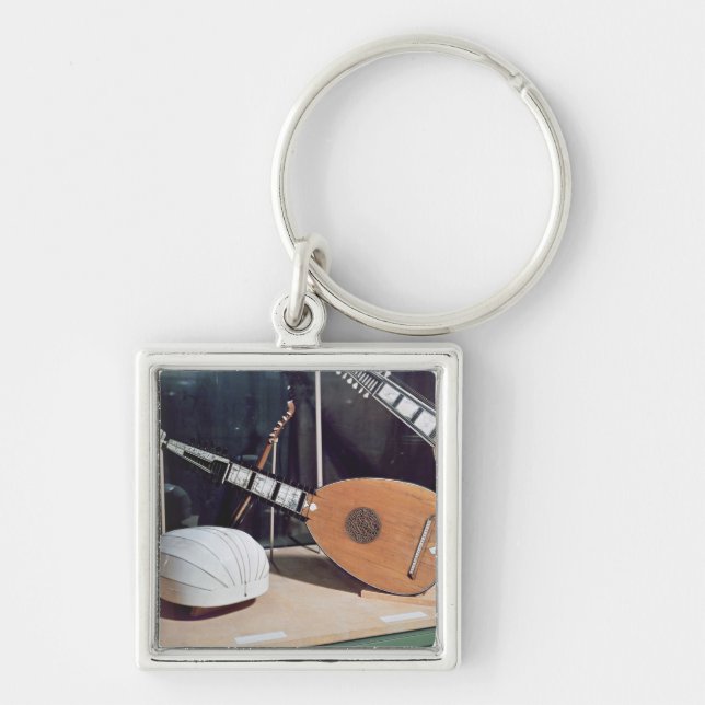Theorbo, 1637 key ring (Front)