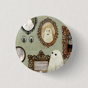 There's A Ghost In The Portrait Gallery 3 Cm Round Badge