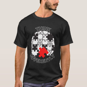 Think differently 7.b T-Shirt