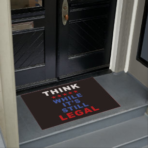Think While It’s Still Legal: Anti-Woke Politica Doormat