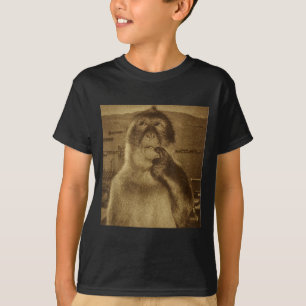 Thinking Monkey Meme Vintage Retro T-Shirt