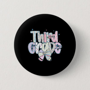 Third Grade Back To School Coquette Preppy Pencil 6 Cm Round Badge