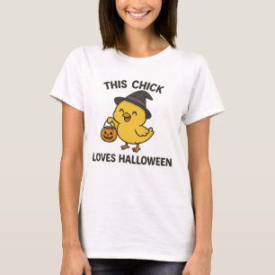 This Chick Loves Halloween Funny T-Shirt