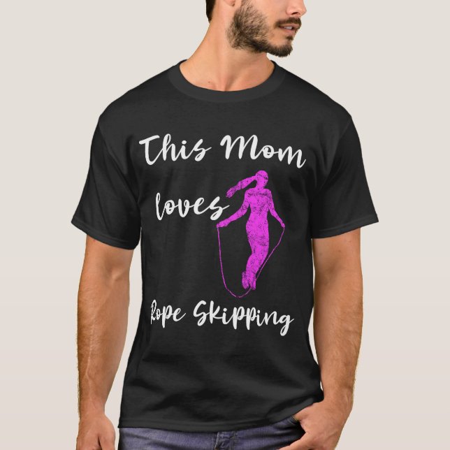 This mother loves rope jumping fitness rope jumper T-Shirt (Front)