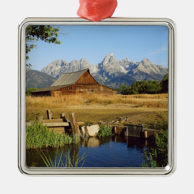 Thomas A. Moulton Barn Metal Tree Decoration (Front)