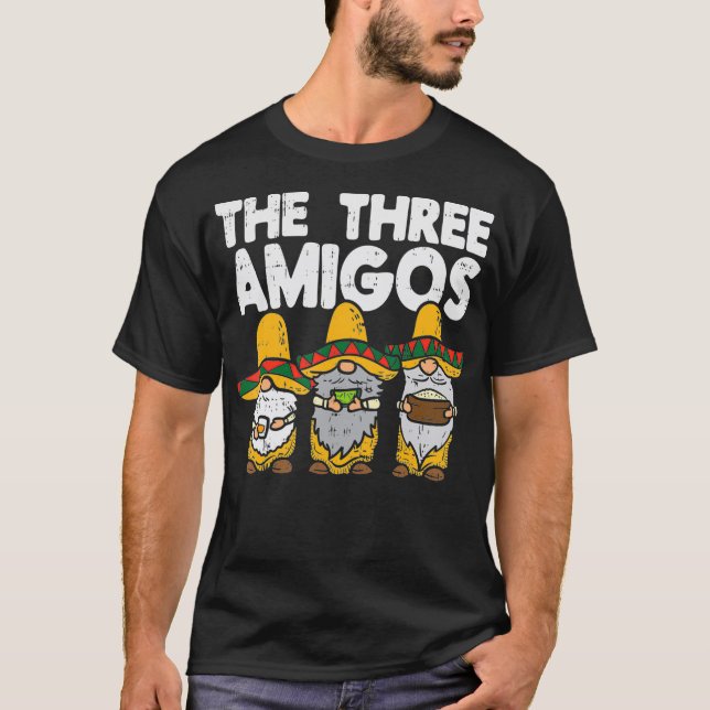 Three Amigos Mexican Gnomes Cute Cinco De Mayo Fie T-Shirt (Front)