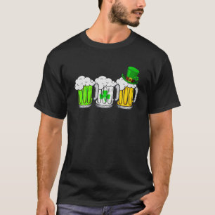 Three Beer Mugs Irish Flag St Patricks Day Men Wom T-Shirt