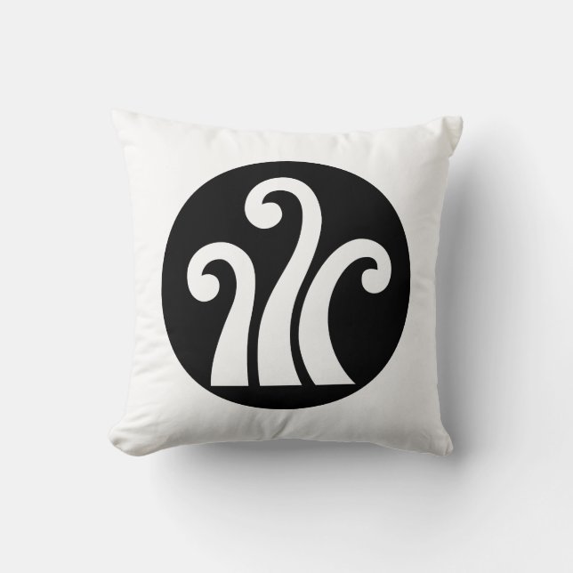 Three bracken in rice cake cushion (Front)