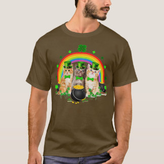 Three Cat St Patricks Day  Kitty Kitten Lover Iris T-Shirt