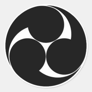 Three clockwise swirls (Jinuki) Classic Round Sticker