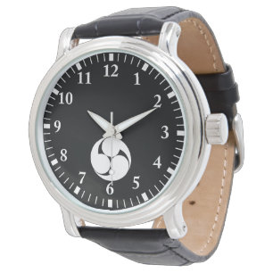 Three counterclockwise swirls (Jinuki) Watch