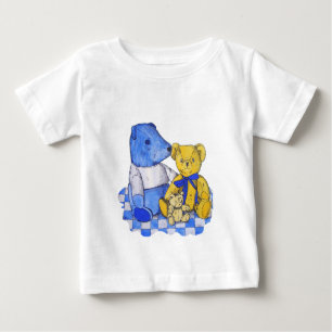 three cute teddy bears picnic cute picture baby T-Shirt