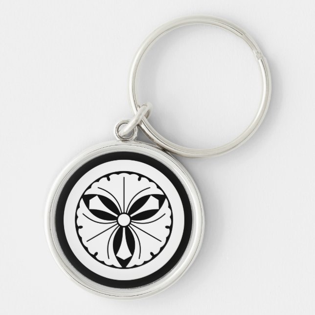 Three ginkgo leaves with swords in circle key ring (Front)
