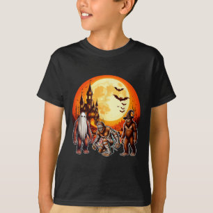 Three Halloween Bigfoots Horror Boo Ghost Witch Mu T-Shirt