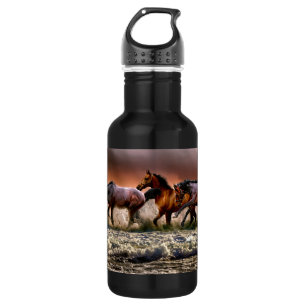 Three Horses Trotting in the Ocean 532 Ml Water Bottle