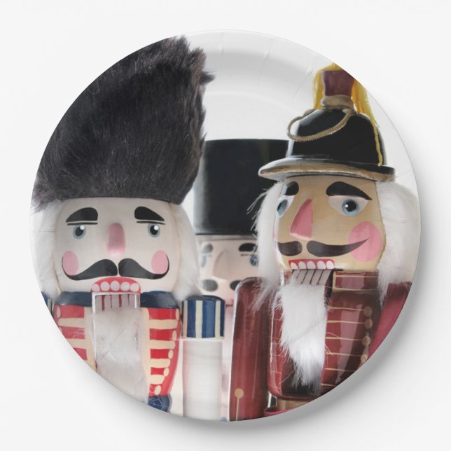 Three nutcrackers paper plate (Front)