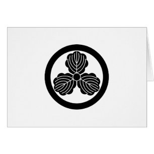 Three oak leaves(1) in circle