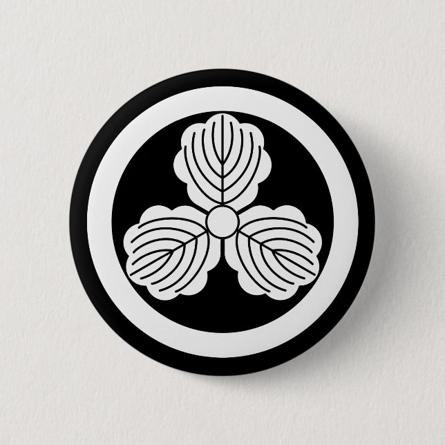 Three oak leaves(1) in circle 6 cm round badge (Front)