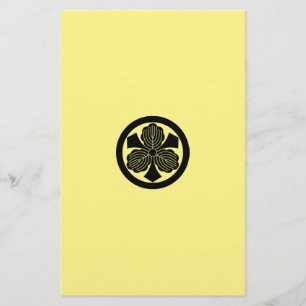 Three oak leaves with swords in circle stationery