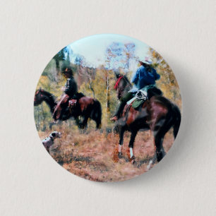Three on trail 6 cm round badge