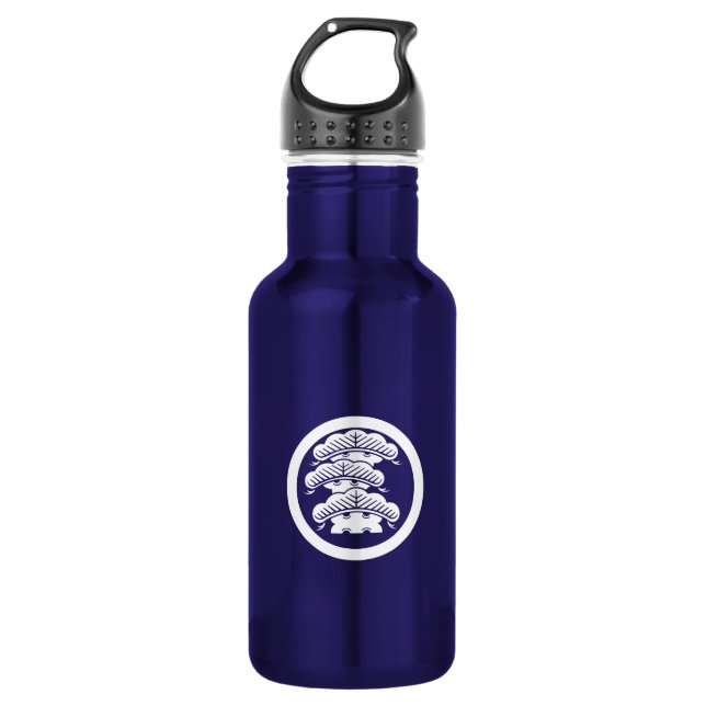 Three-tiered pine with arashi L in circle 532 Ml Water Bottle (Front)