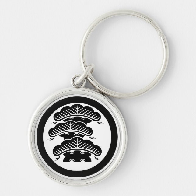 Three-tiered pine with arashi L in circle Key Ring (Front)